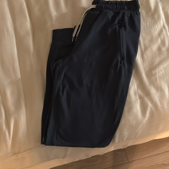 Vuori Ponto Joggers Navy Blue- Small - Picture 1 of 6